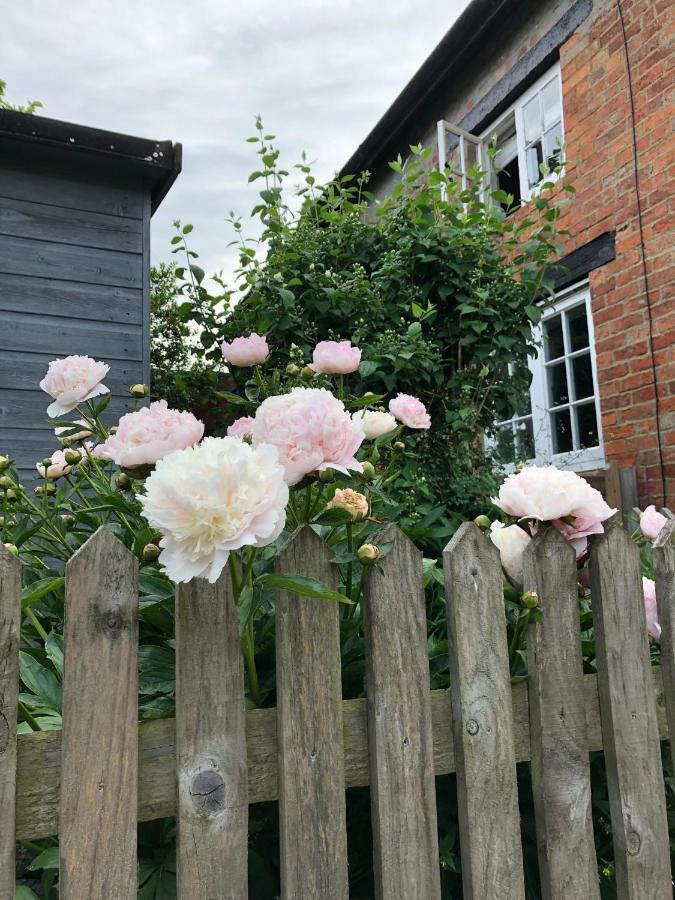 The Cottage Sulgrave Exterior photo